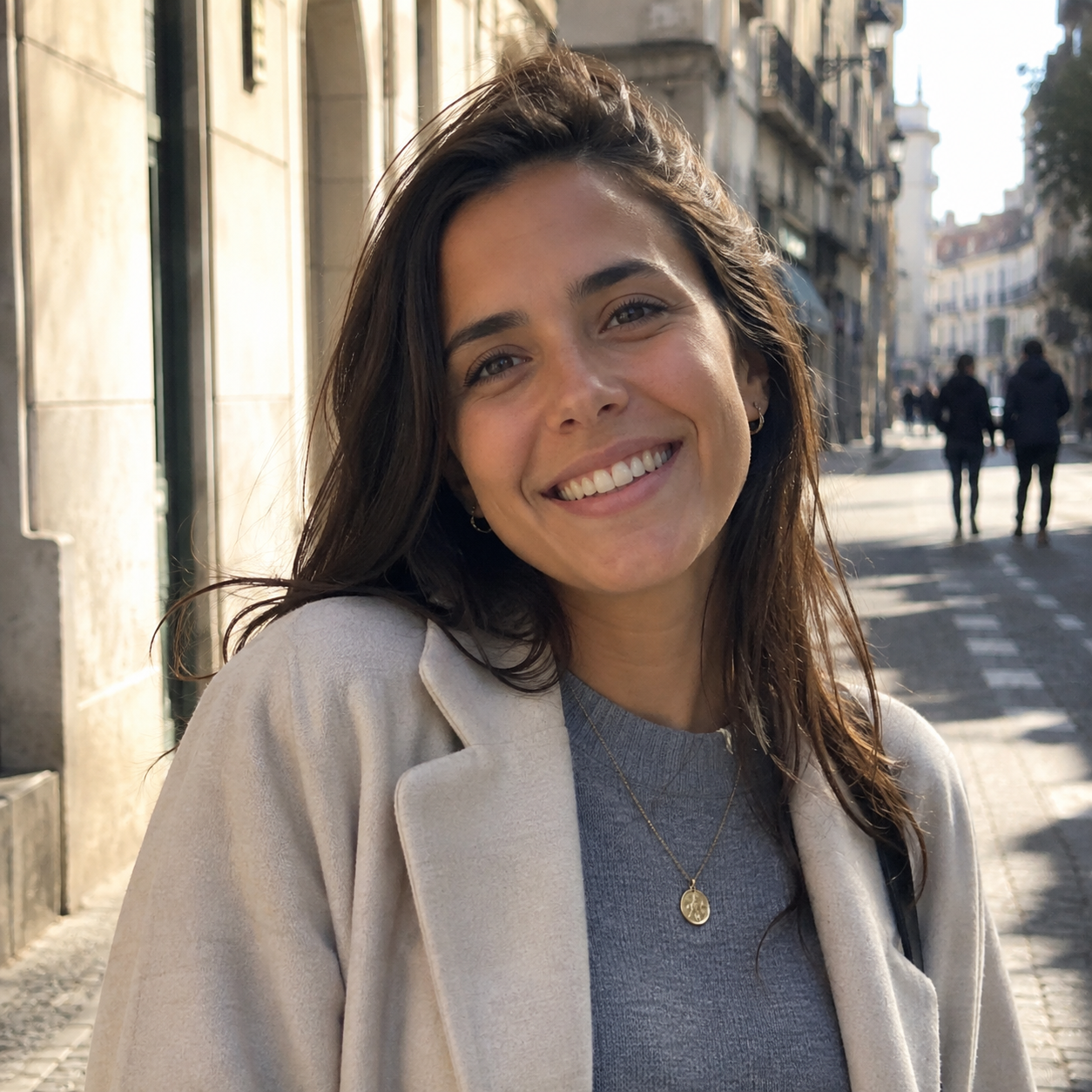 <em>María L.</em>